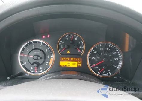 2015 Nissan Armada Platinum z USA, uszkodzony, nr VIN 5N1AA0NC1FN616379